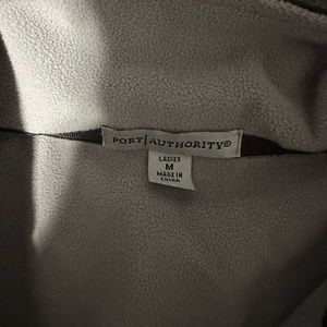 Port authority wind jacket. Fleece lining. Size medium